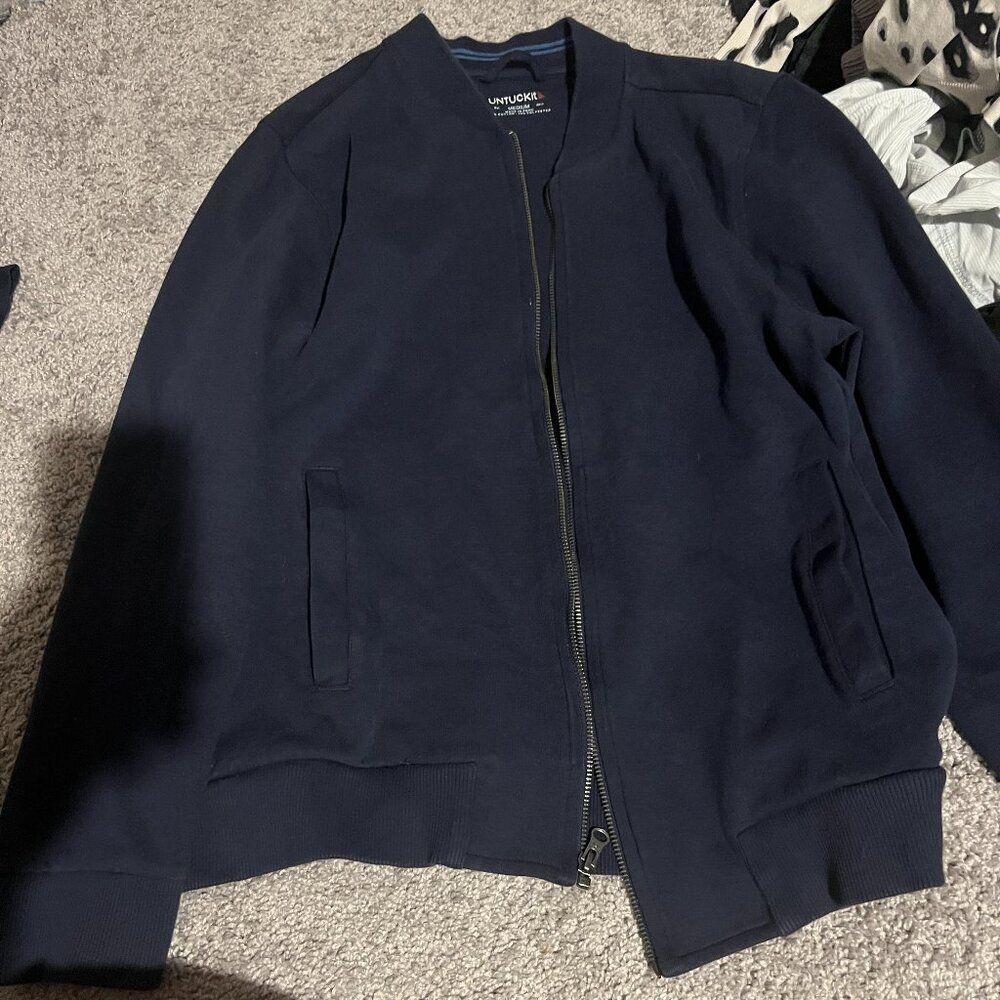 Untuckit medium blue jacket‎